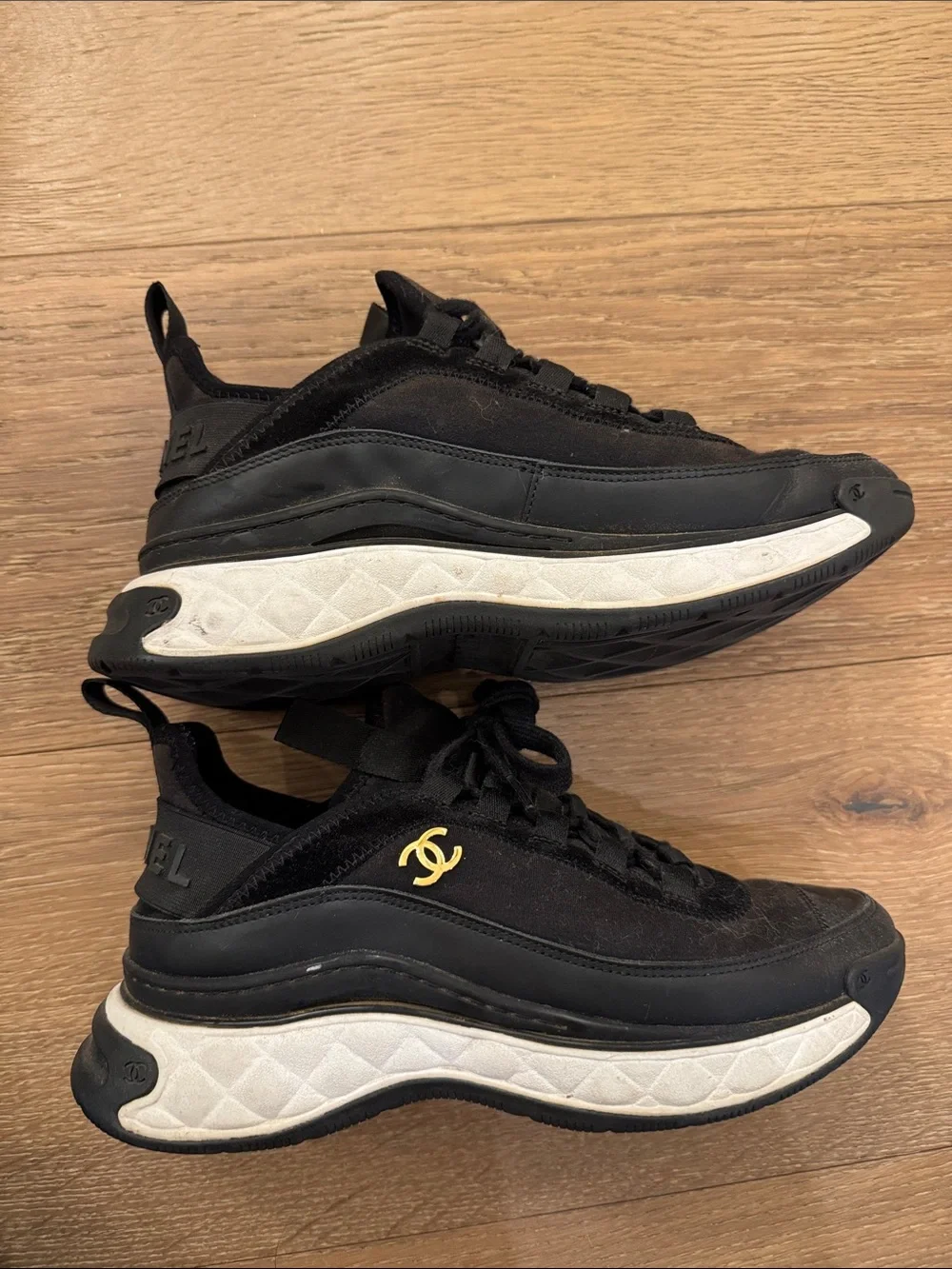AUTHENTIC Chanel Black Suede/Calfskin Women’s Sneakers w Gold Logo Accent 37.5